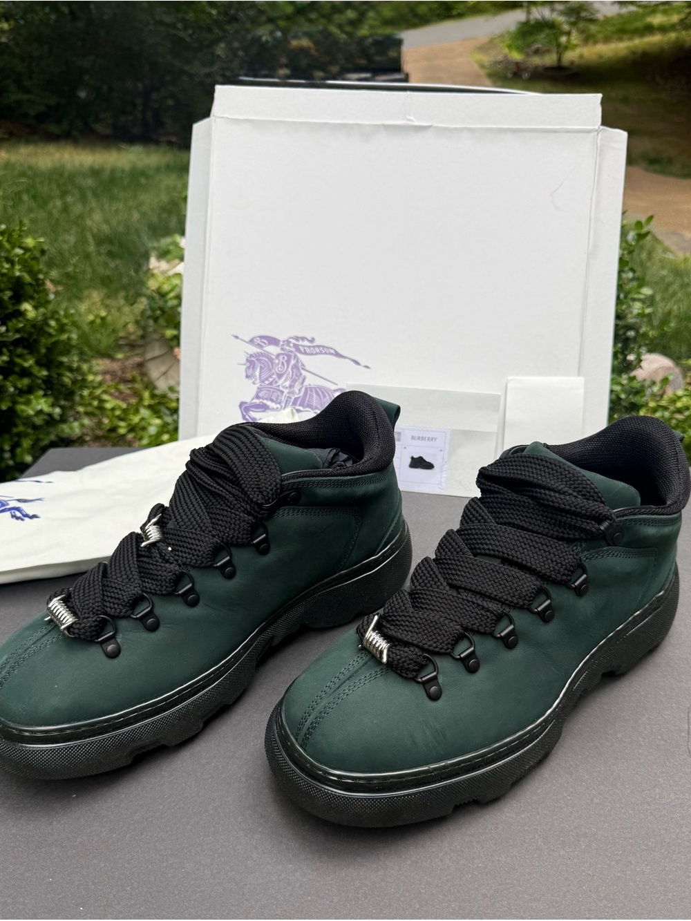 New BURBERRY AMF TREK BOOTS